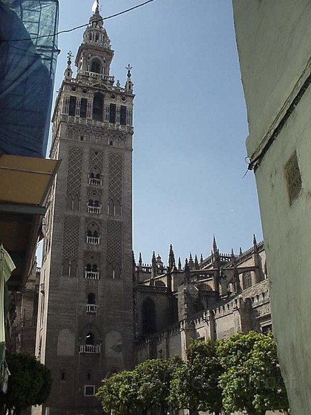 Bell Tower Of Catedral In Sevilla 2.jpg